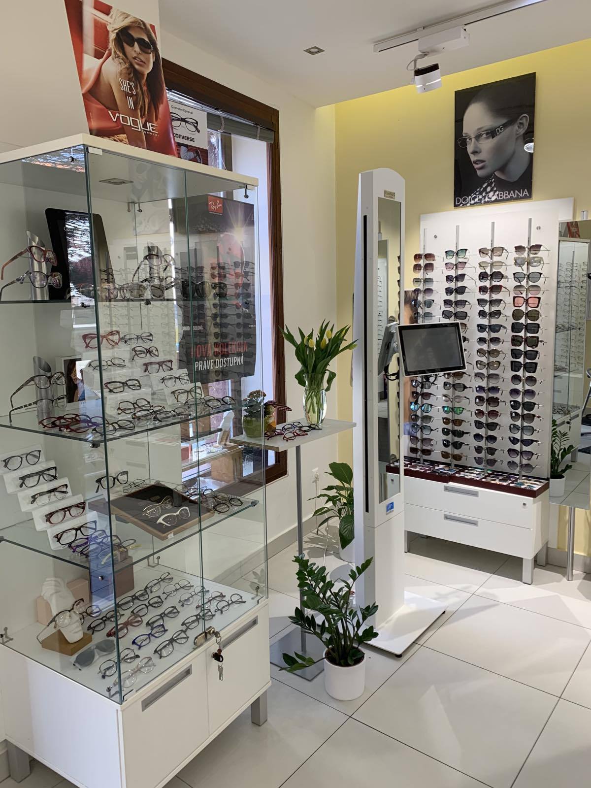 Optika AGA – test